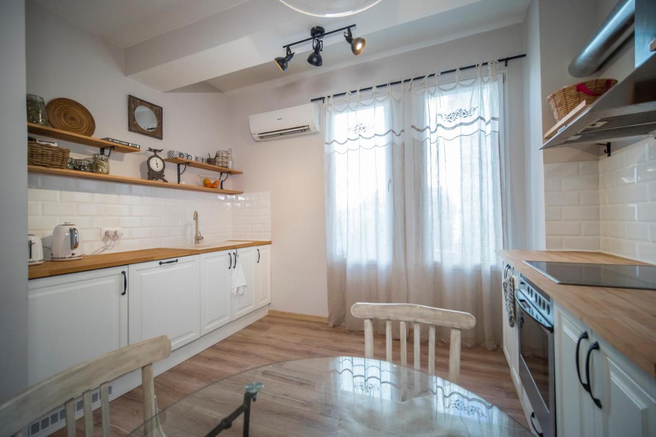 The Bookies Apartments Sofya Dış mekan fotoğraf